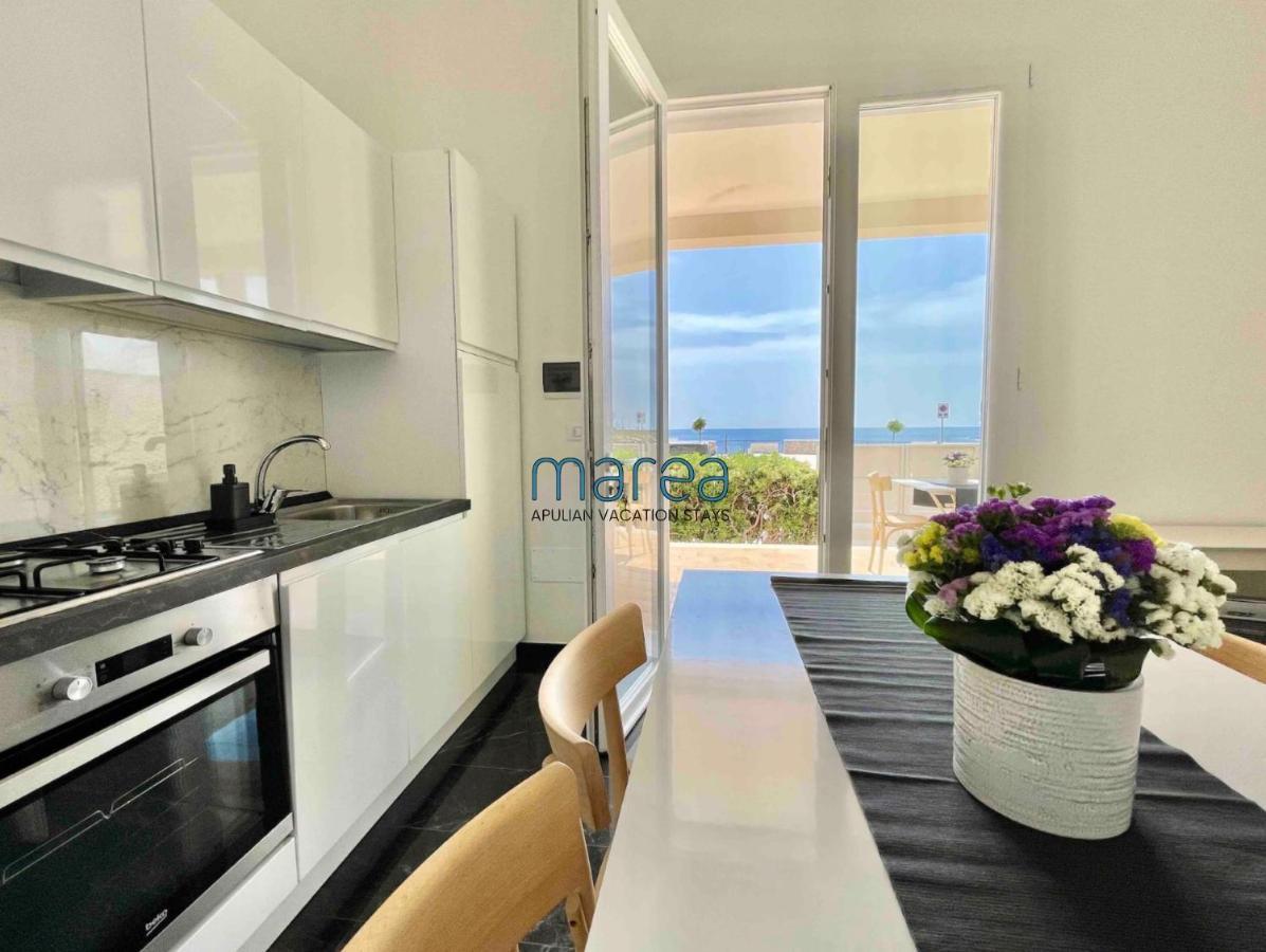 Villa Nauna, Fronte Mare Con Giardino E Terrazzo - Marea Collection Nardo Luaran gambar